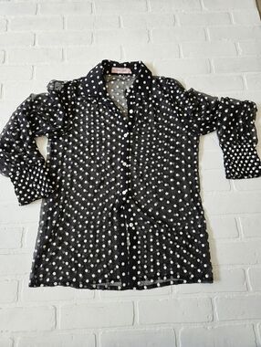 Daisy Eyelet Blouse